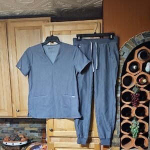 Figs Graphite Gray Scrubs Scrub Set Jogger